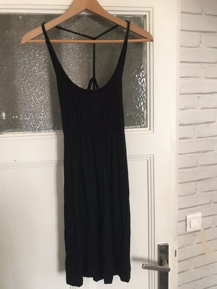 Robe courte marque New Look taille S - photo numéro 2