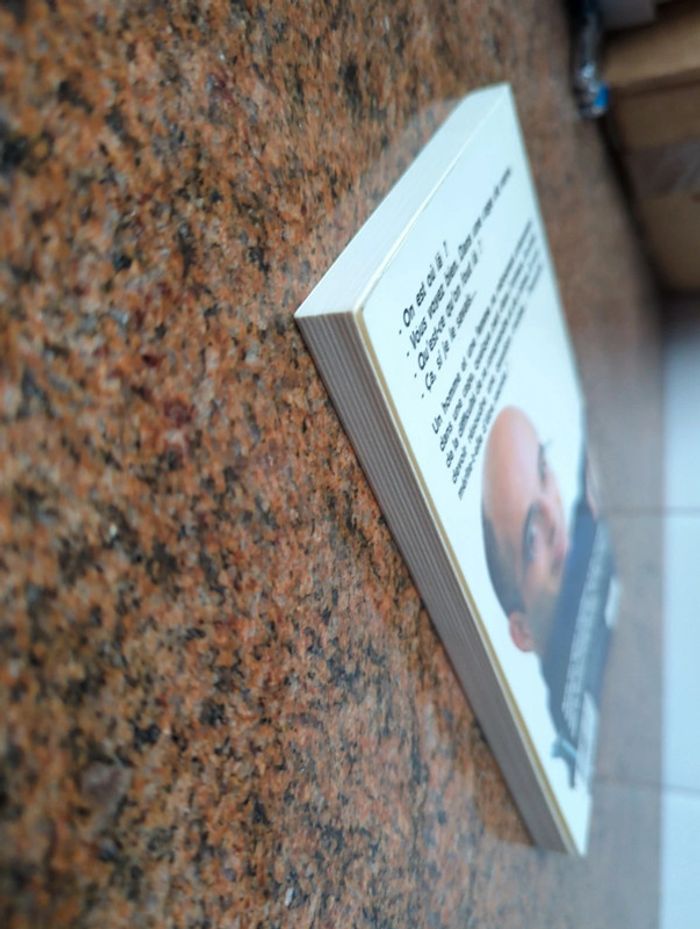 Roman '' Nos amis les humains - photo numéro 5