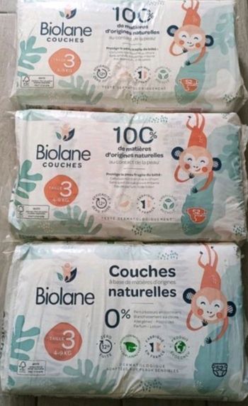 156 couches biolane taille 3