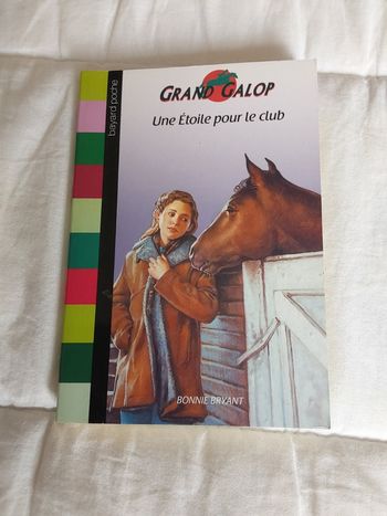 Livre enfant titre Grand galop une étoile pour le club