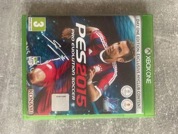 Jeu pour Microsoft xbox one, PES 2015, Pro evolution soccer en français.