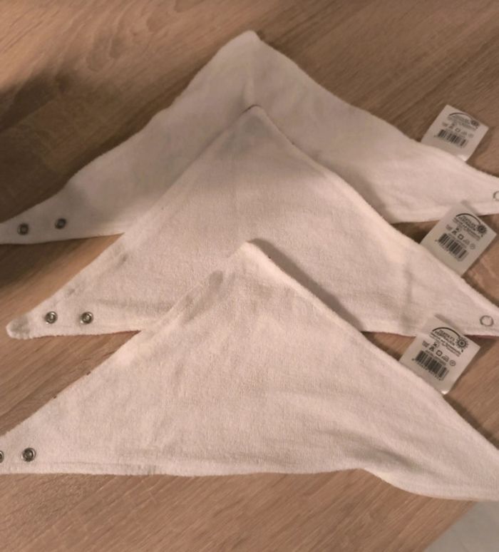 Bandana/bavoir - photo numéro 3