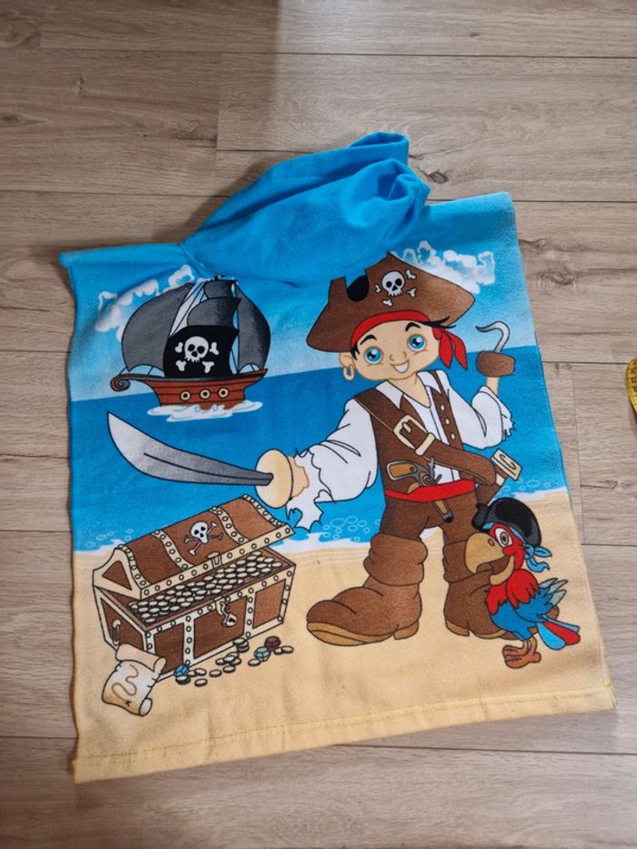 Poncho pirate - photo numéro 7