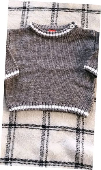 Pull garçon taille 6 mois