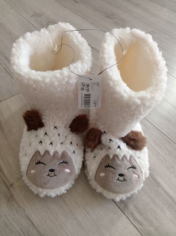 Chaussons fourrés taille 38/39