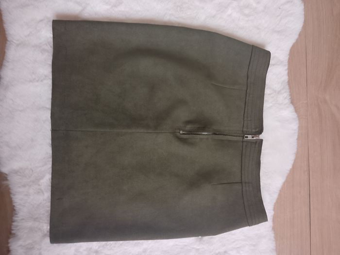 Vente d' une jupe kaki - photo numéro 2