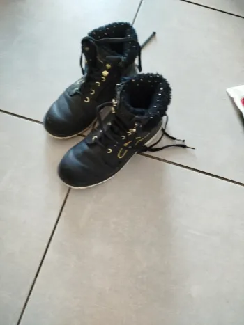 Chaussures montantes noir bench porte taille 34