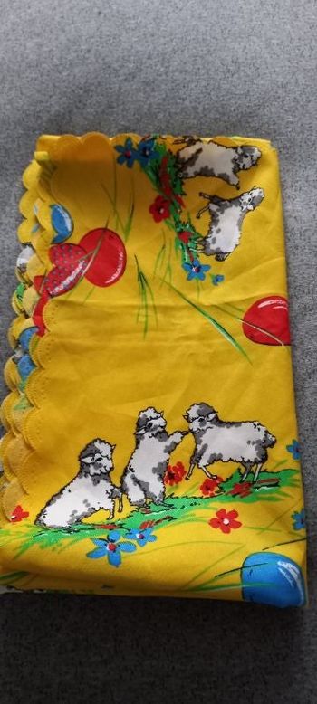 Nappe jaune motif champêtre