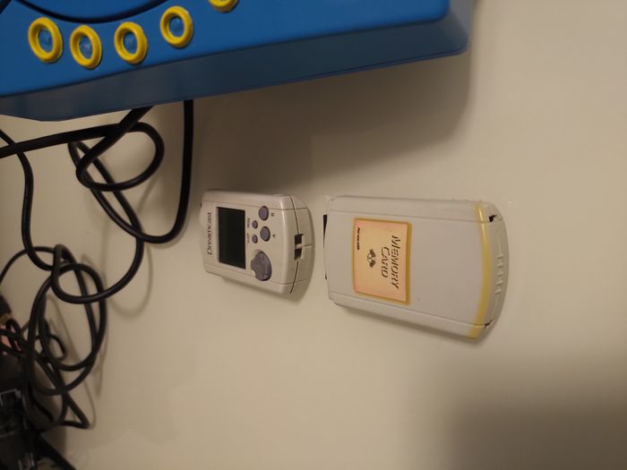 Console Sega Dreamcast custom Sonic Adventure avec manette - photo numéro 6