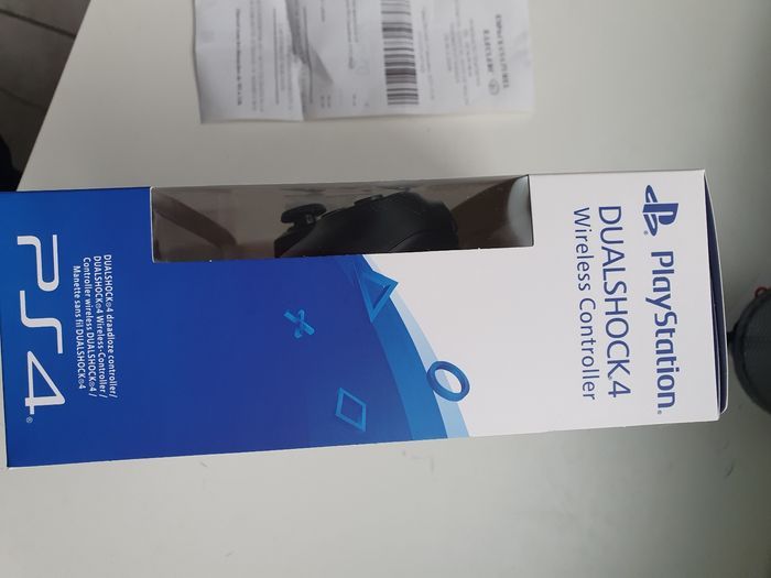 Manette ps4 - photo numéro 2