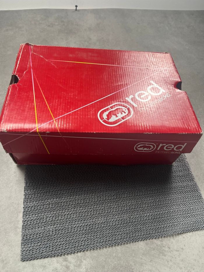 Chaussure red - photo numéro 5