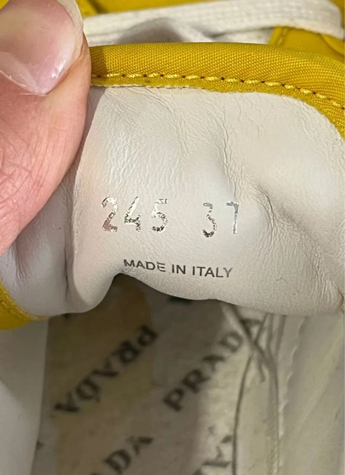 Prada Nylon Gabardine Wheel Low Yellow - photo numéro 6