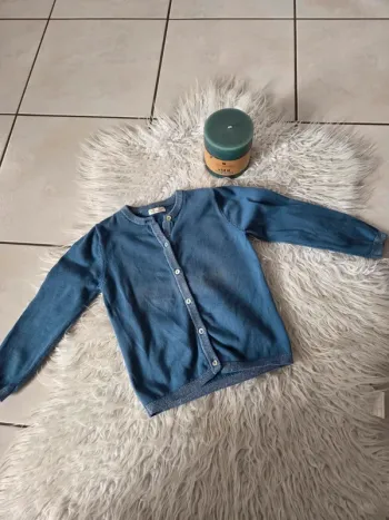 Gilet fille T 5ans Little Cigogne