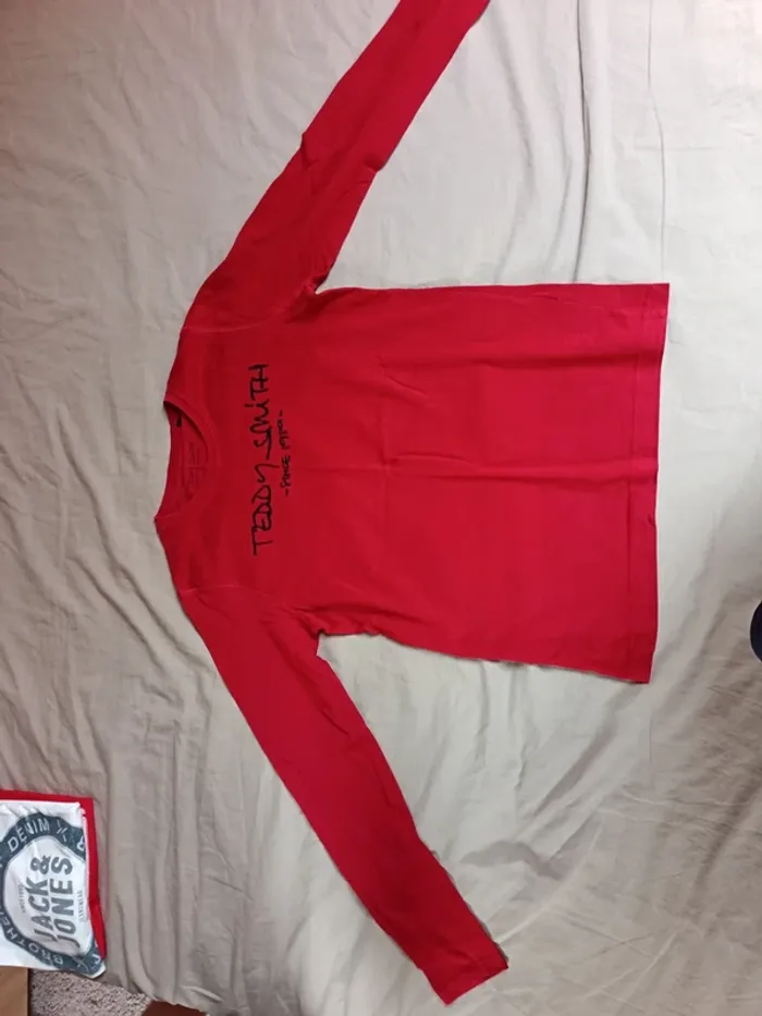 Lot garçon taille 12 ans jean et t-shirt ML Teddy Smith et 2 t-shirts Jack & Jones - photo numéro 4