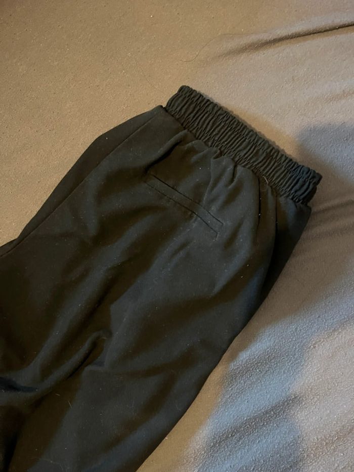 Pantalon bershka m - photo numéro 2