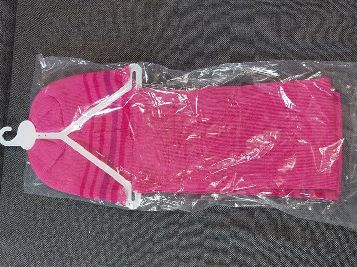 ensemble bonnet gants écharpe lol surprise rose - photo numéro 2