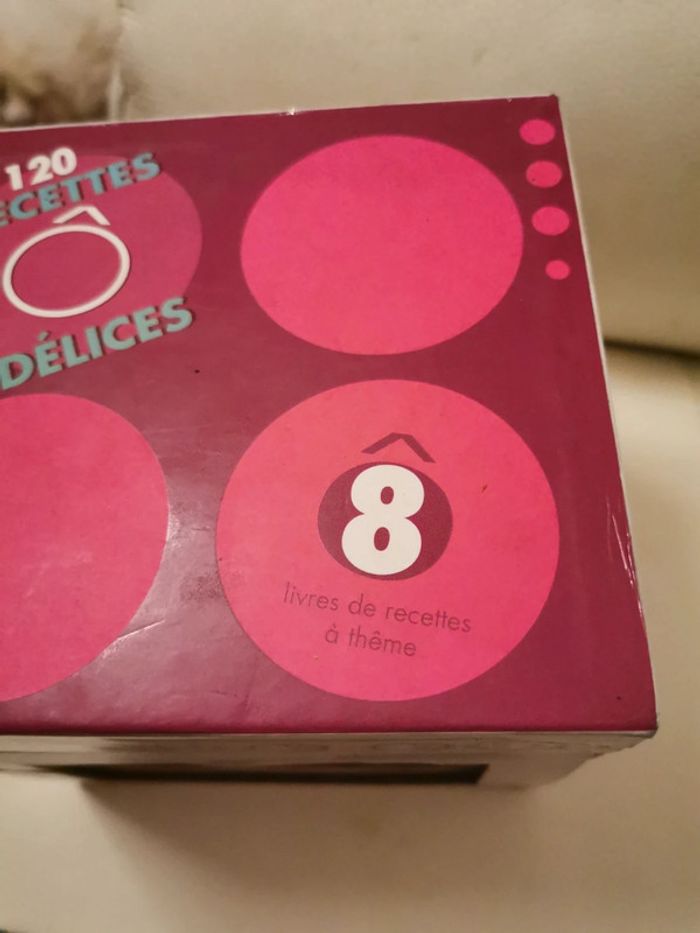 Lot de 8 livres de recettes 120 au total joliment présentés - photo numéro 3