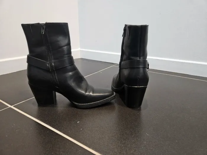Bottines noir t37