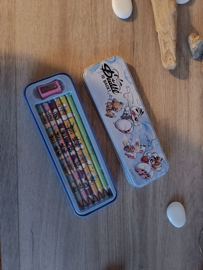 Plumier Diddl avec crayons de couleurs neufs - photo numéro 4