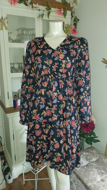 Robe 👗 fleurie Terre de Marins Neuve avec étiquette Taille 36