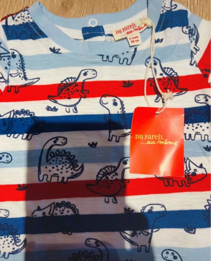 T-shirt dpam 6 mois - photo numéro 2