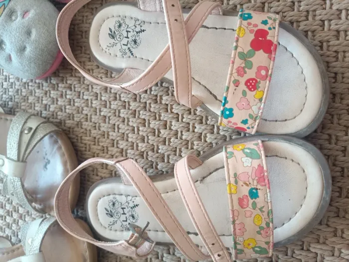 Lot de 3 paires de chaussures filles 26-26 - photo numéro 2