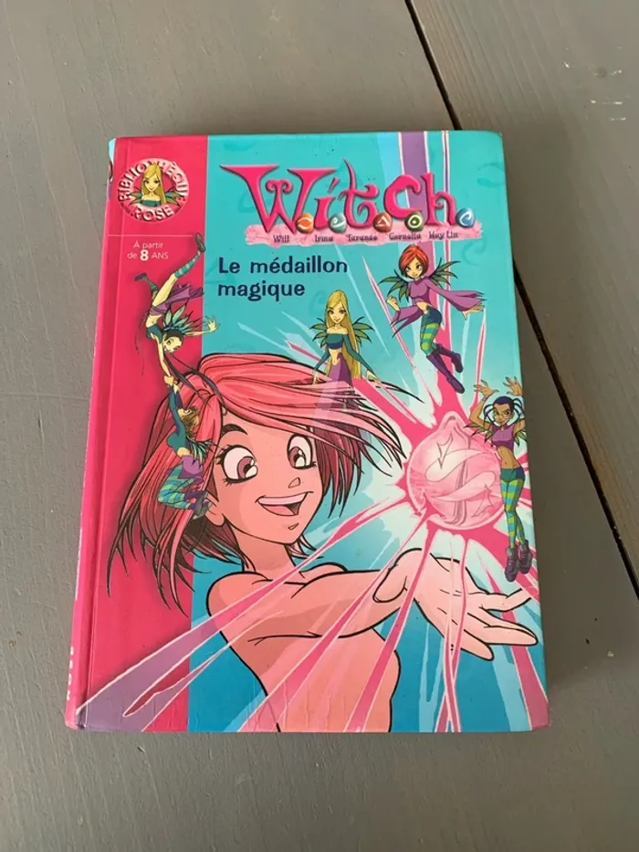 Livre Bibliothèque Rose Witch