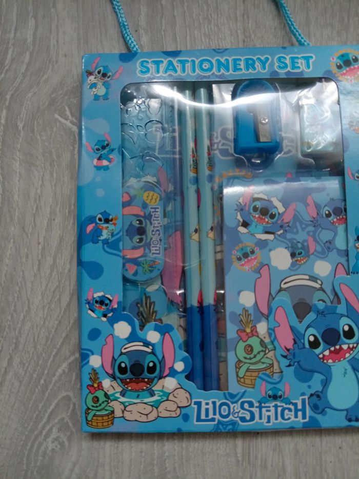 Set bureautique lilo&stitch - photo numéro 2