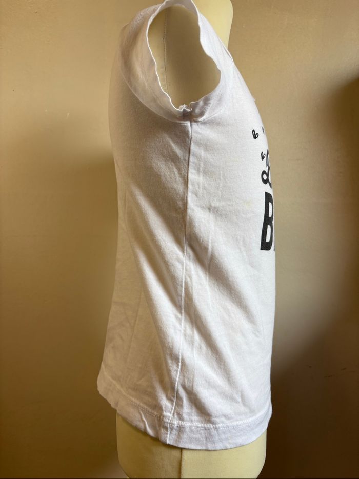 T-shirt fille taille 98/104 - photo numéro 3