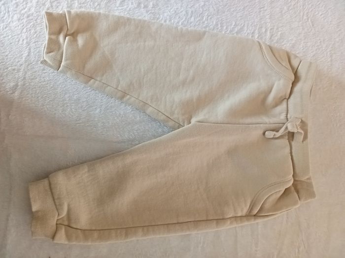 4 pantalons - photo numéro 3