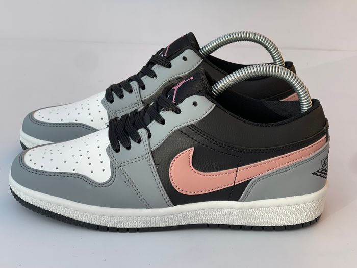 Jordan 1 Low Noir Gris Rose Femmes