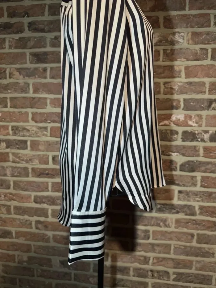 Chemise lignée noire et blanche H&M Taille XS / 34 - photo numéro 18