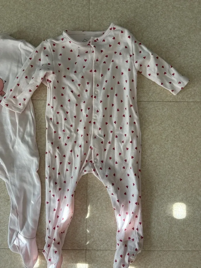 Lot de 2 pyjamas en 3 mois - photo numéro 2