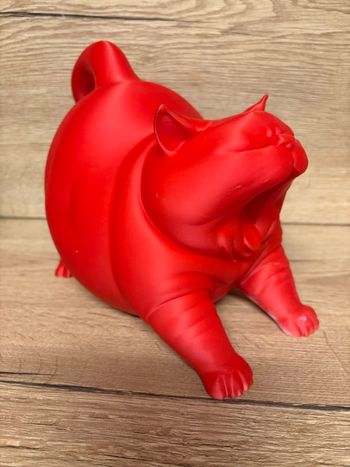 Chat qui baille rouge 