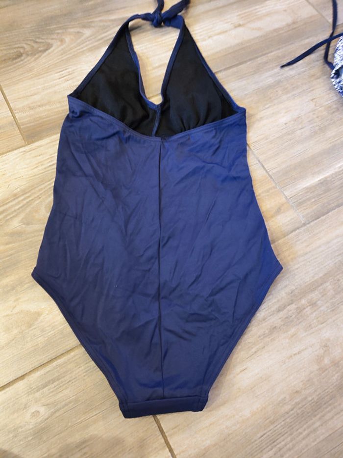 Maillot de bain une pièce bleu marine et blanc Anne Weyburn Taille 38 - photo numéro 2