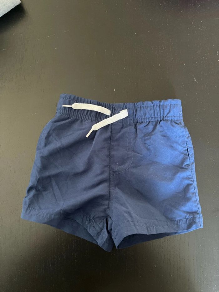 Maillot short de bain 9-12 mois