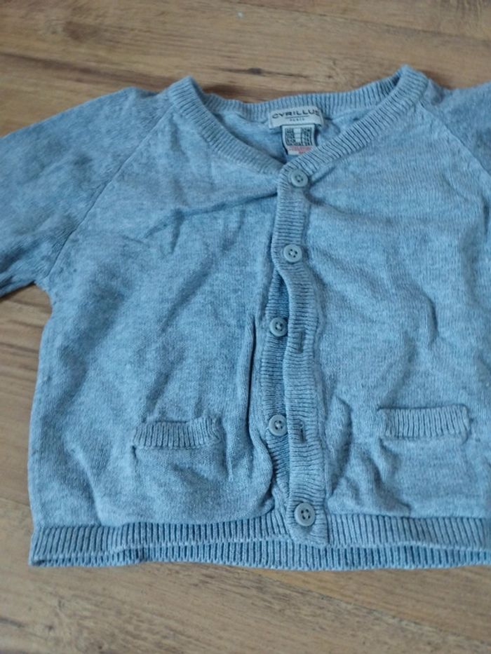 Gilet garçon taille 12 mois - photo numéro 2