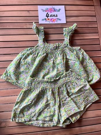Ensemble été fleuri Zara 4 ans