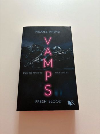 Livre, Vamps, format broché 