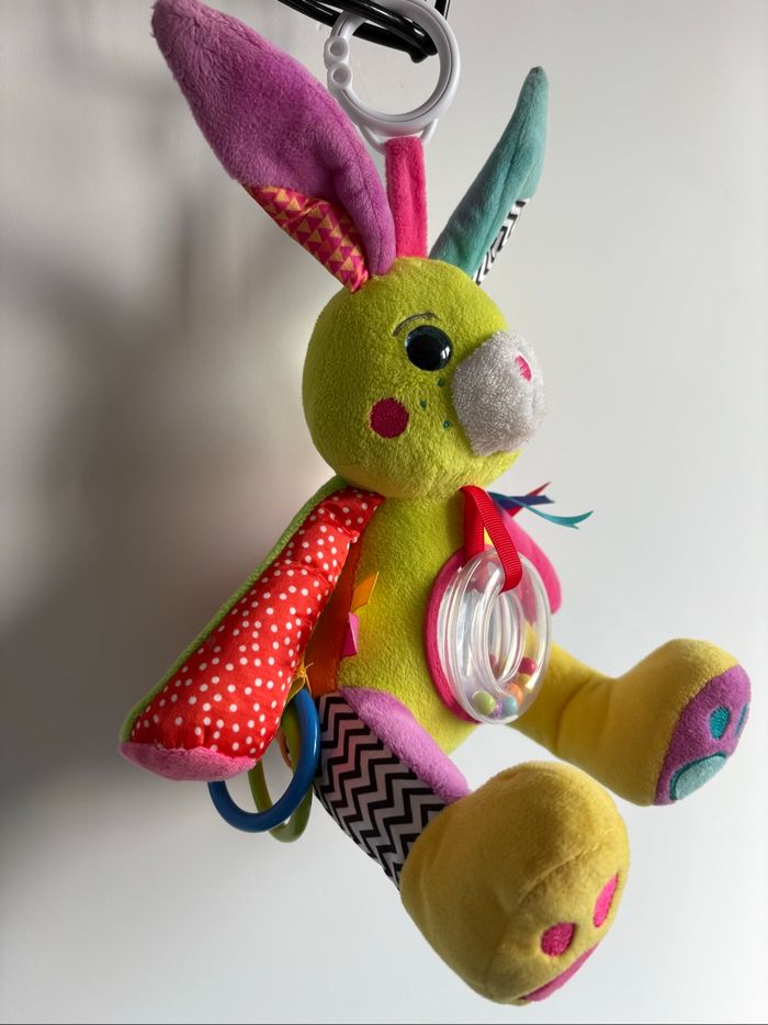 Peluche d’activités Kim le lapin - photo numéro 3