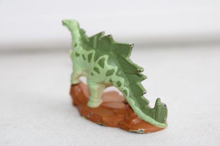 Jurassic park figurine stégosaurus - photo numéro 5