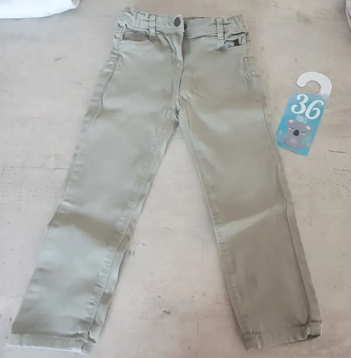 Lot 36 mois fille - photo numéro 3