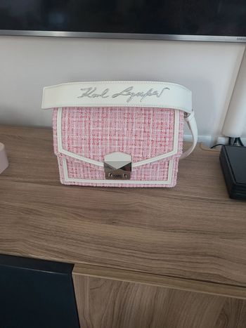 Sac à main Karl Lagerfeld Rose modele "style boucle shoulder bag"