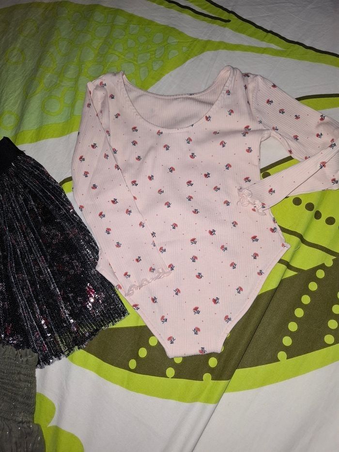 Lot de vêtements fille - photo numéro 4