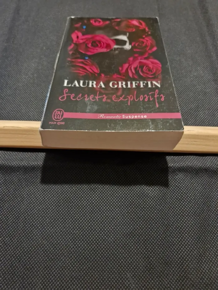 Secrets explosifs - Laura Griffin - photo numéro 2