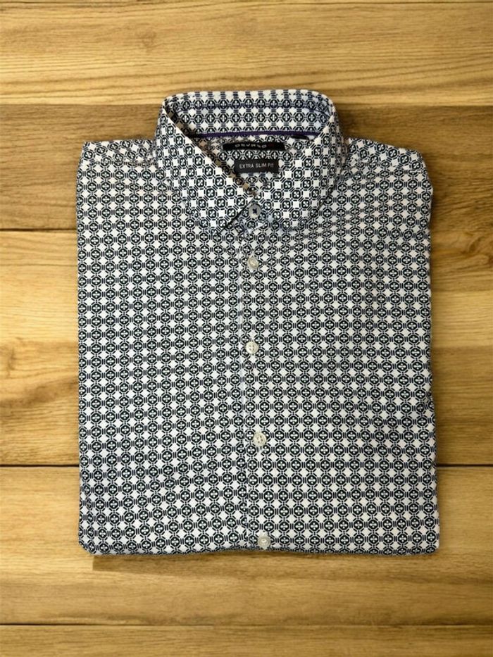 Chemise à motifs
