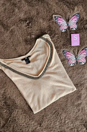 T-shirt beige H&M taille 36 avec strass