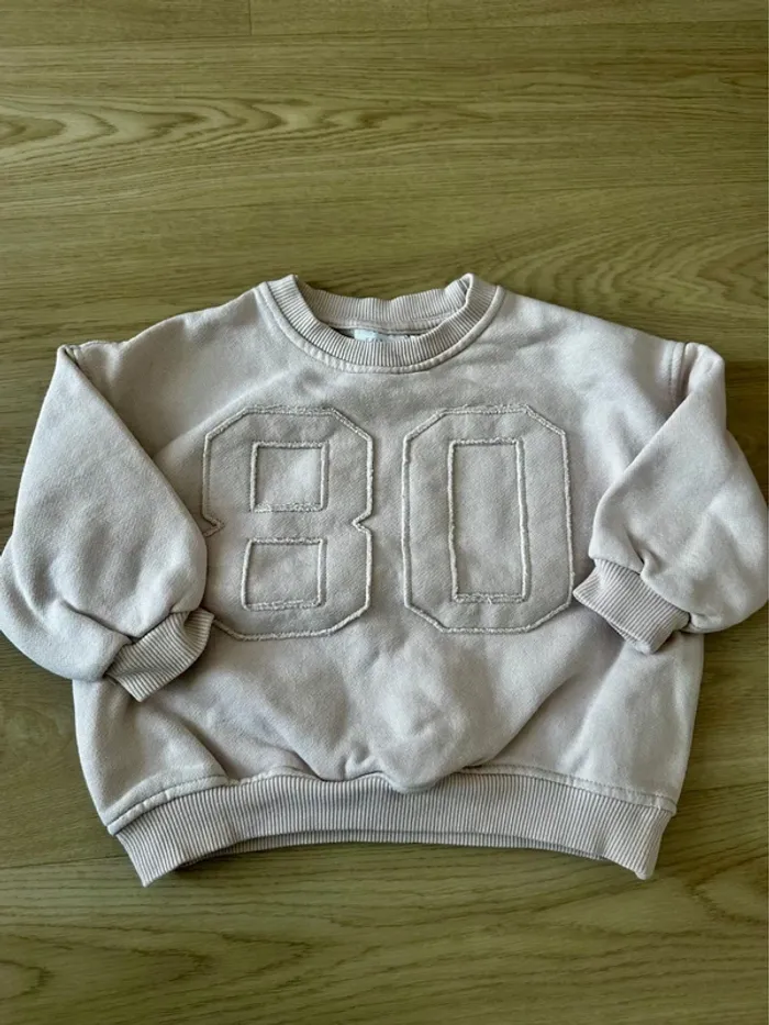 Sweat rose de chez Zara 86cm