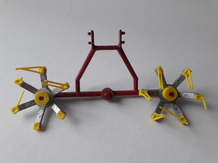 Faneuse Yaxon - photo numéro 3