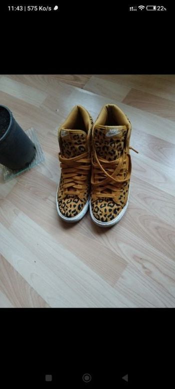 Basket montante Nike